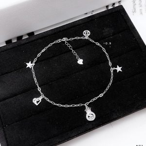 lắc chân bạc nữ đi biển