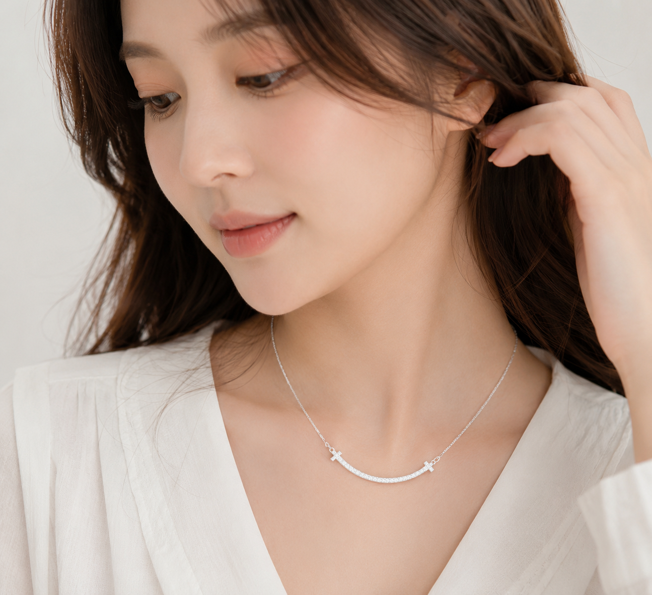 Dây chuyền Smile trong phim Tầng Lớp Itaewon ”Itaewon Class”