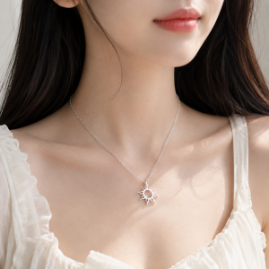 Dây chuyền nữ mặt trời