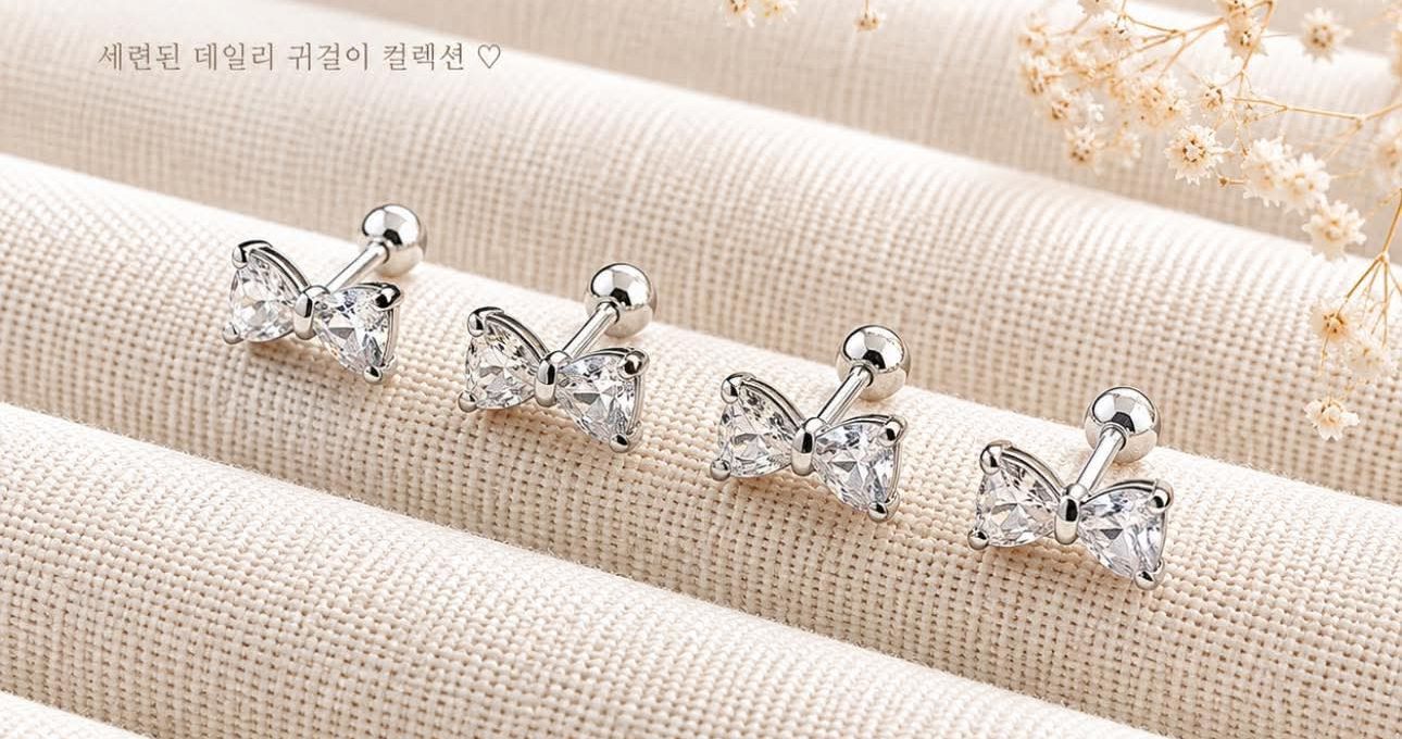Bông tai bạc nơ hồng khóa ren cho bé