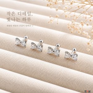 Bông tai bạc nơ hồng khóa ren cho bé