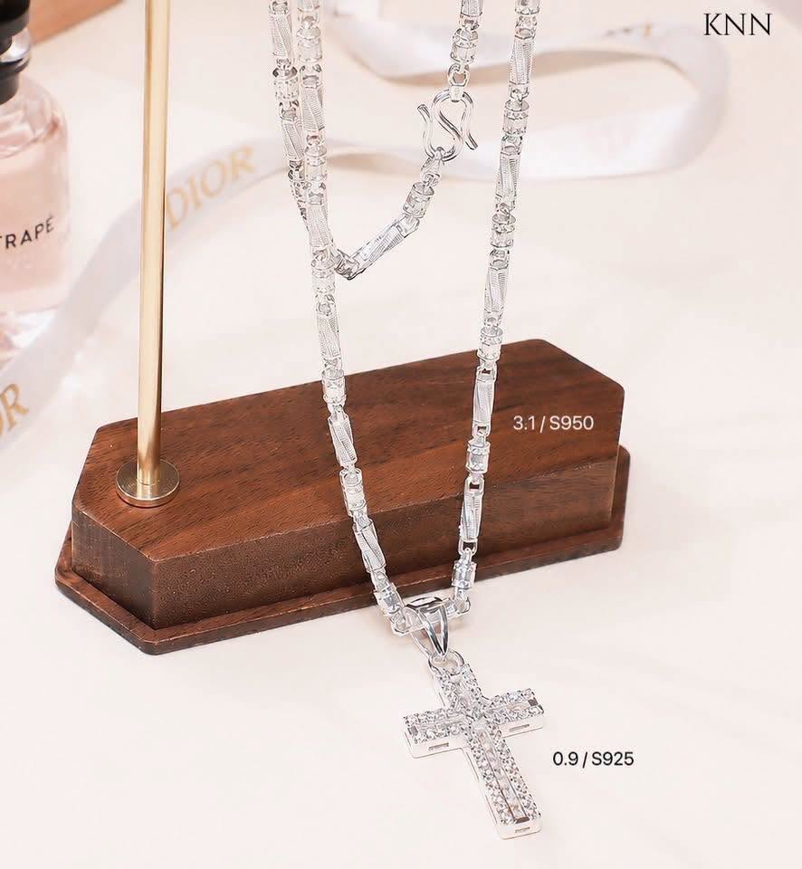 Dây Chuyền Bạc Trẻ Em Mặt Thánh Giá Đính Đá S