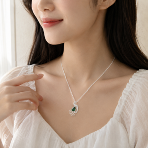 Dây chuyền chim công bằng bạc