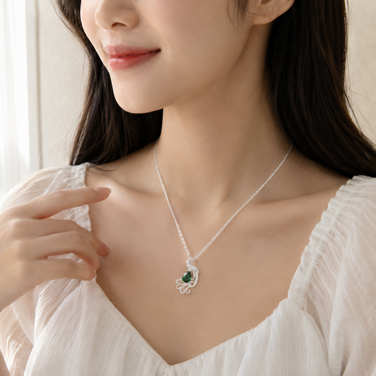 Dây chuyền chim công bằng bạc