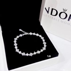Lắc Tay Bạc Nữ Hình Thoi Đính Đá S