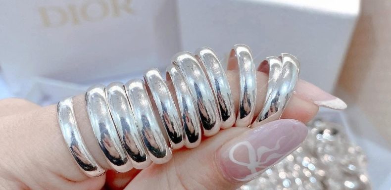 Nhẫn bạc tròn trơn chỉ