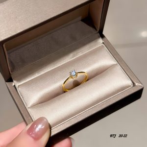 Nhẫn nữ vàng tây k đá cao